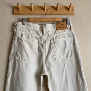 BDG Ivory/Cream jeans, Size 32/32